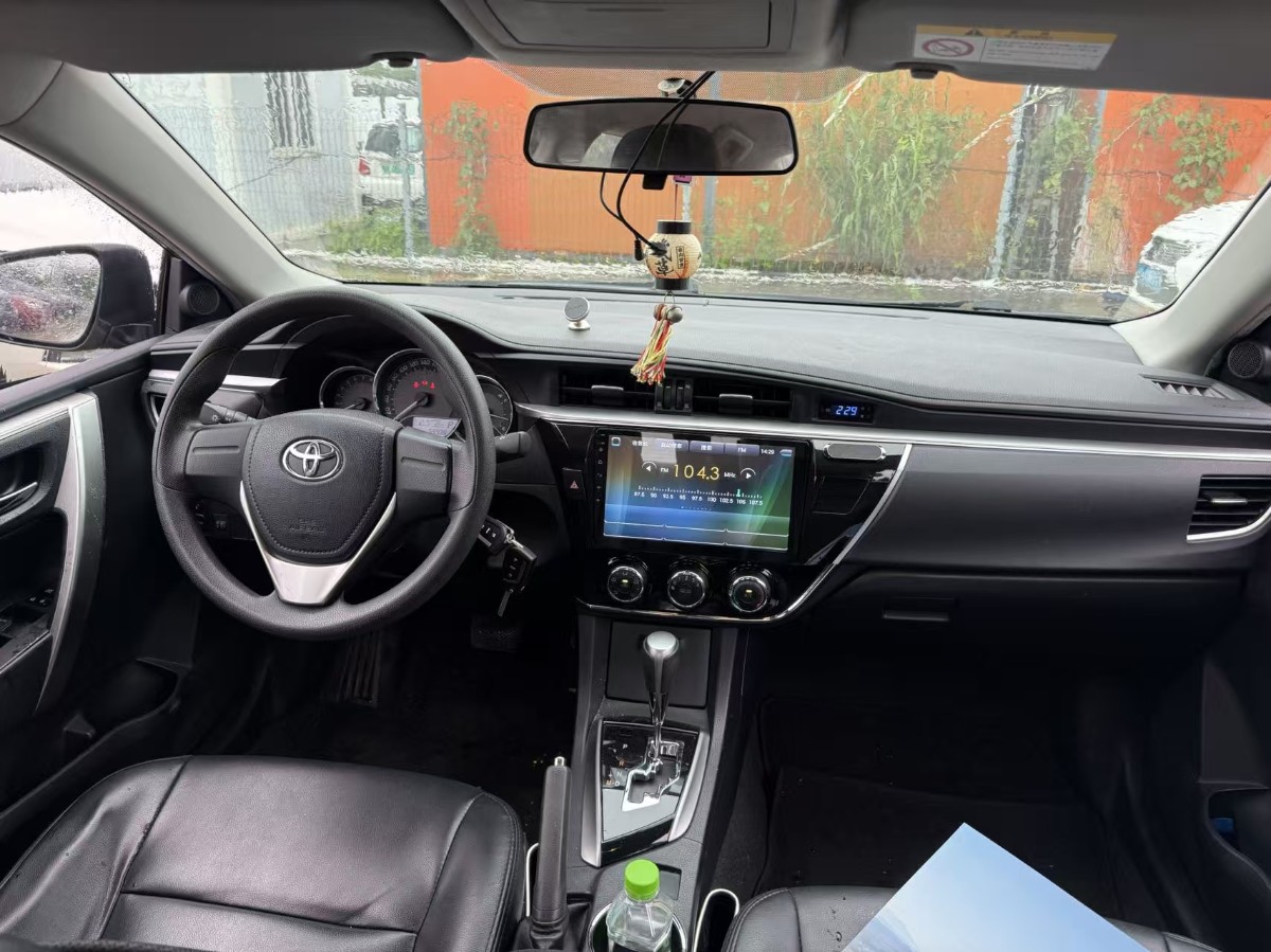 Toyota Corolla 2017 #6 Toyota Corolla 2017 car image #6