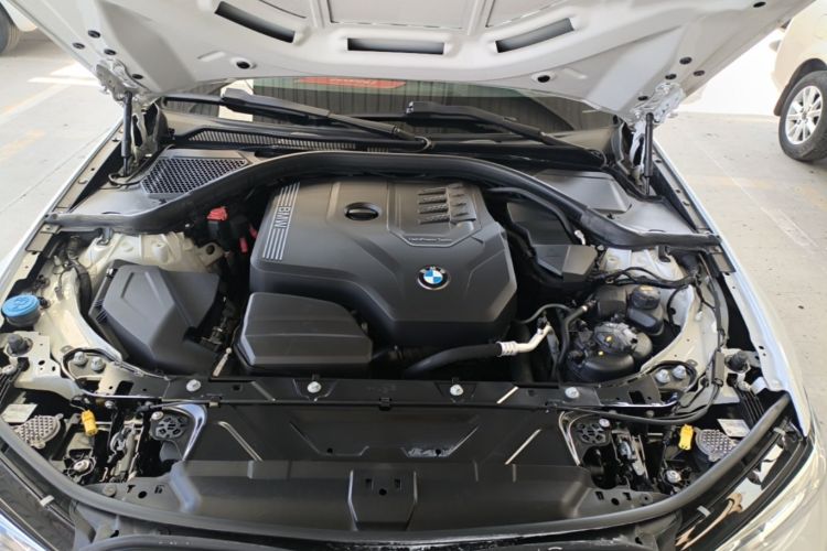 BMW 3 Series 2021 #20 BMW 3 Series 2021 car image #20