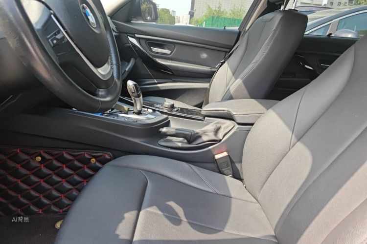 BMW 3 Series 2017 صورة سيارة #17