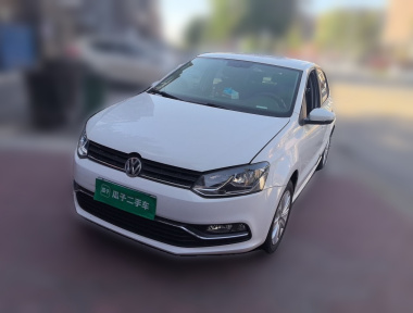 Volkswagen Polo 2015 Volkswagen Polo 2015 изображение автомобиля