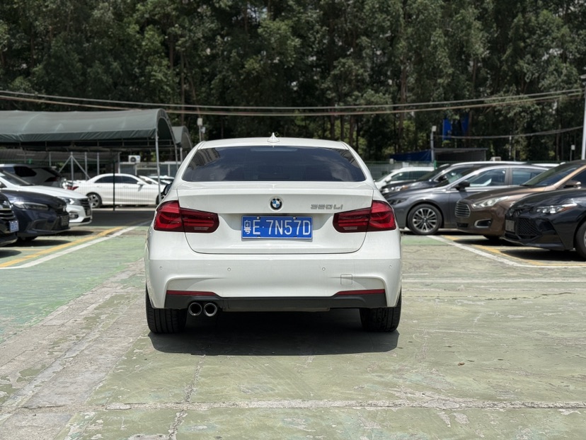 BMW 3 Series 2018 #8 BMW 3 Series 2018 car image #8