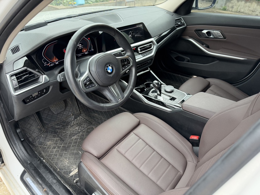 BMW 3 Series 2021 immagine di auto #7