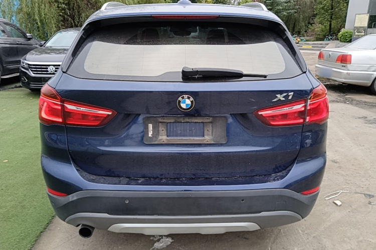 BMW X1 2017 #4 BMW X1 2017 صورة سيارة #4