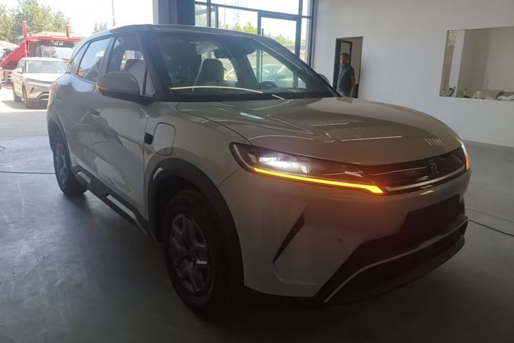 BYD YuanUP 2026 car image #4