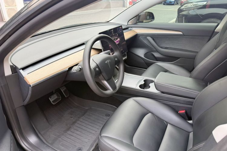 Tesla Model 3 2023 #10 Tesla Model 3 2023 car image #10