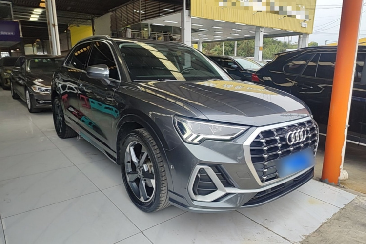 Audi Q3 2021 imagen de coche #4