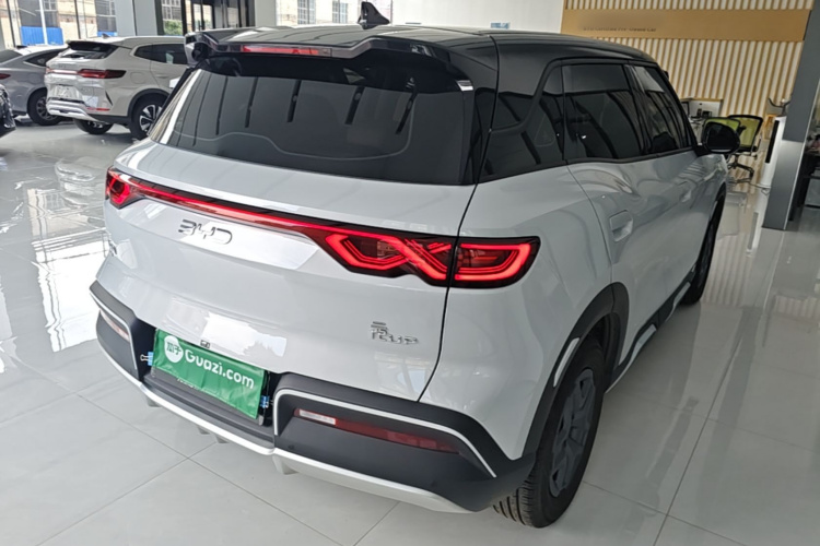 BYD YuanUP 2025 #7 BYD YuanUP 2025 car image #7