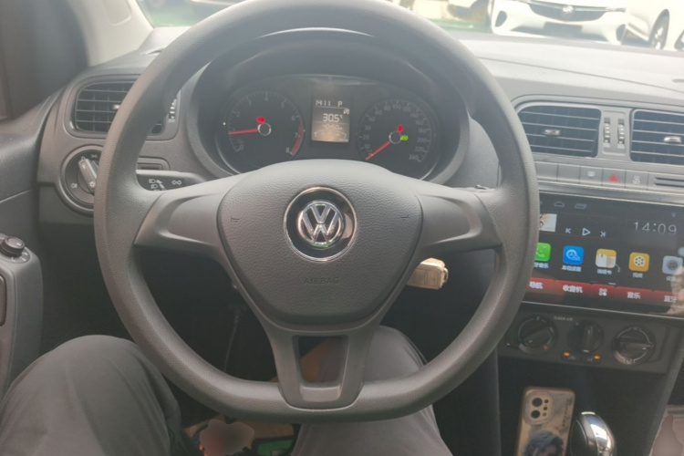 Volkswagen Polo 2019 #11 Volkswagen Polo 2019 car image #11