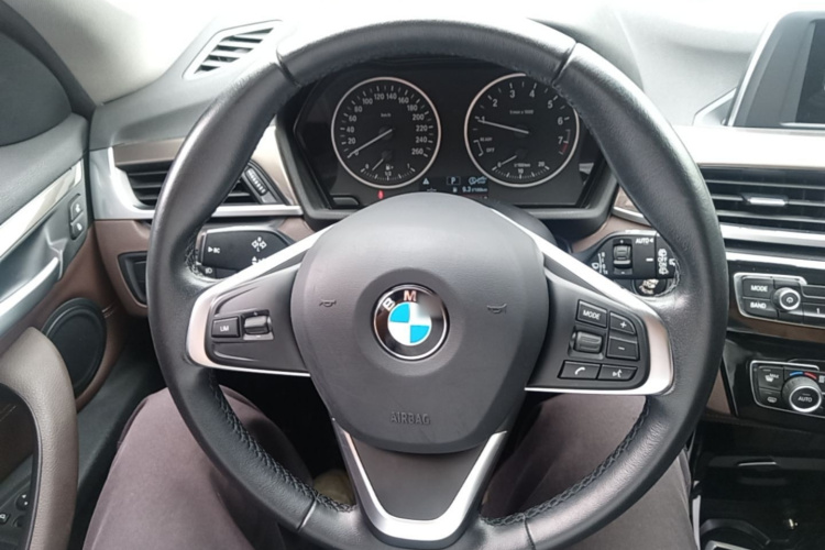 BMW X1 2018 #15 BMW X1 2018 car image #15