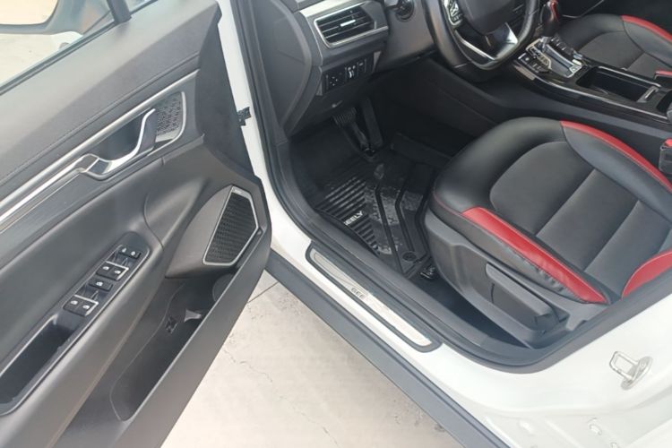 GEELY Emgrand GS 2020 car image #16