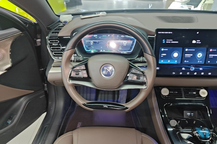 BYD Han 2023 #15 BYD Han 2023 изображение автомобиля #15