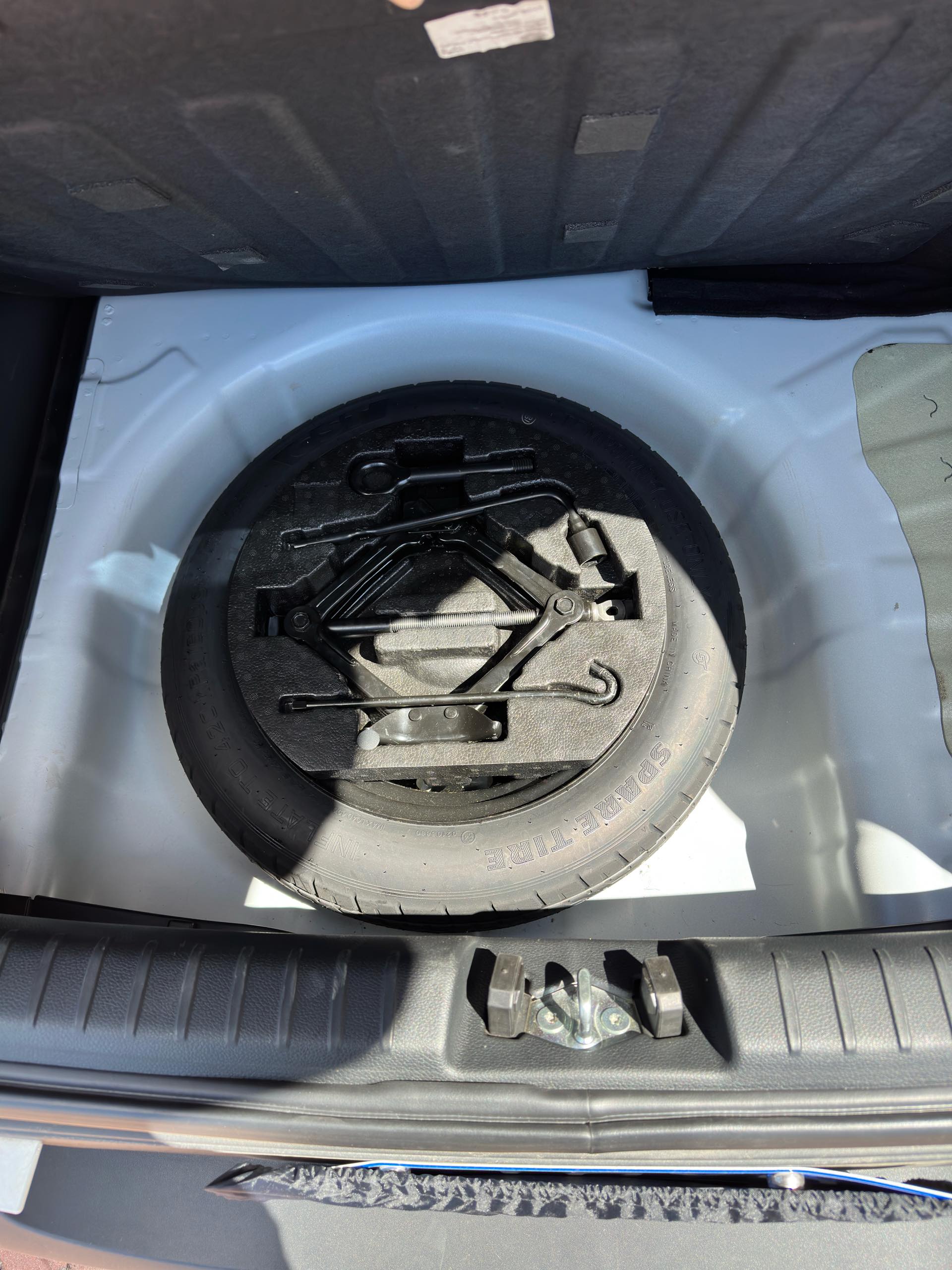 Kia KX1 2022 car image #9