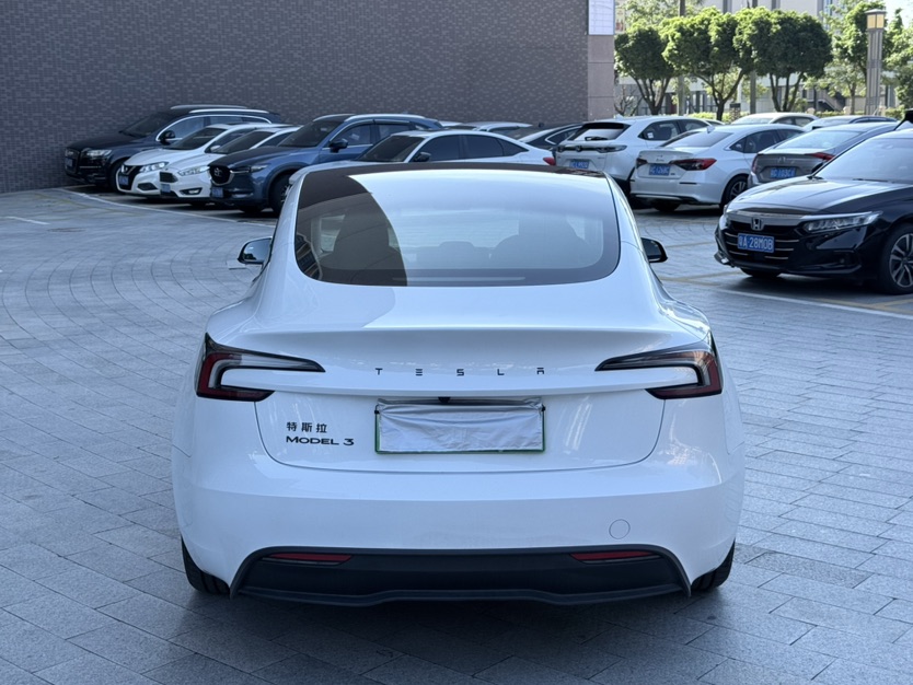 Tesla Model 3 2025 #8 Tesla Model 3 2025 car image #8