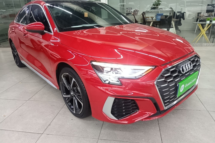 Audi A3 2021 car image #4