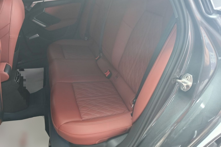 Audi A3 2024 car image #19