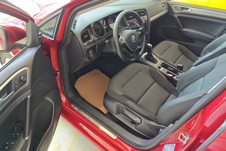 Volkswagen Golf 2019 #16 Volkswagen Golf 2019 car image #16