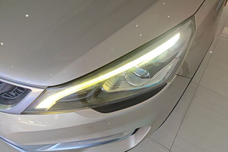 GEELY Emgrand GS 2017 car image #23