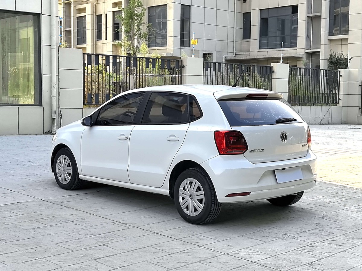 Volkswagen Polo 2016 #9 Volkswagen Polo 2016 car image #9