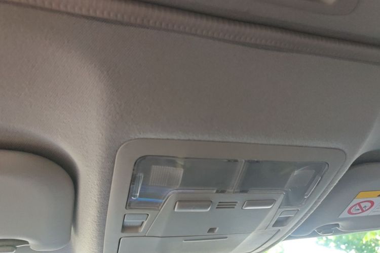 Toyota Corolla 2019 #21 Toyota Corolla 2019 car image #21