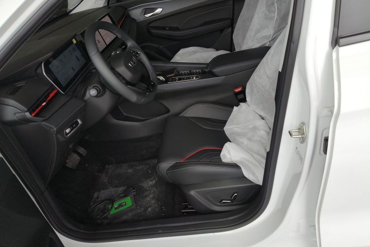 GEELY Binray 2026 #19 GEELY Binray 2026 car image #19