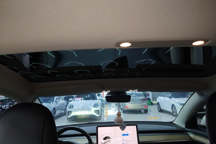 Tesla Model 3 2023 #18 Tesla Model 3 2023 car image #18