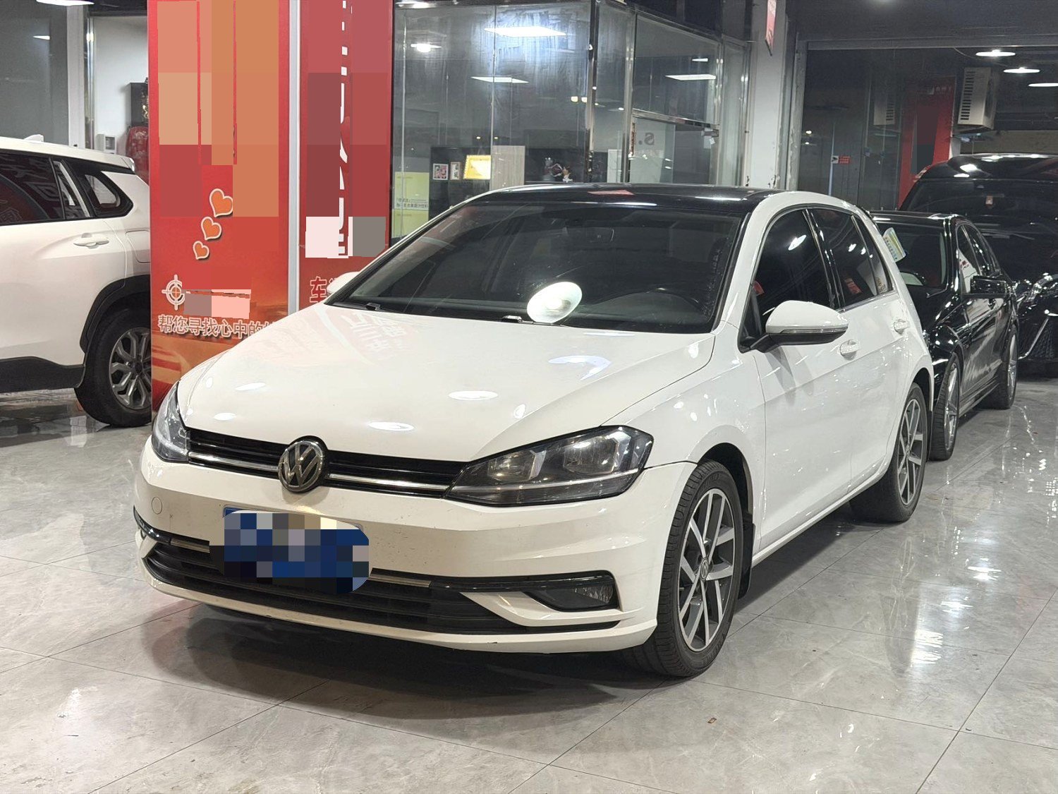 2019 immagine di auto 
