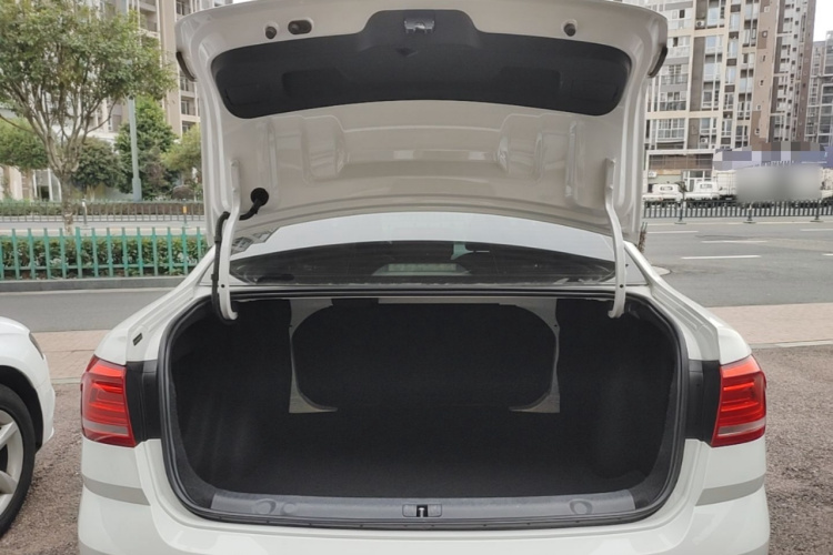 Volkswagen Lavida 2016 car image #19