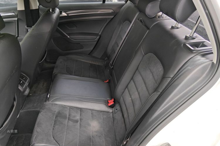 Volkswagen Golf 2020 #19 Volkswagen Golf 2020 car image #19
