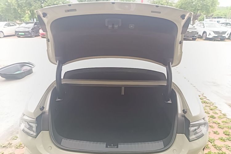 MI SU7 2024 car image #21