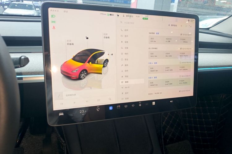 Tesla Model Y 2022 #12 Tesla Model Y 2022 immagine di auto #12