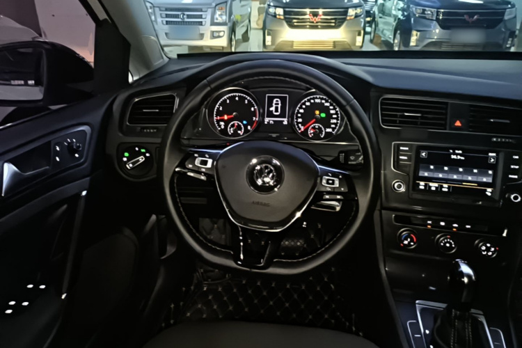 Volkswagen Golf 2017 #11 Volkswagen Golf 2017 car image #11