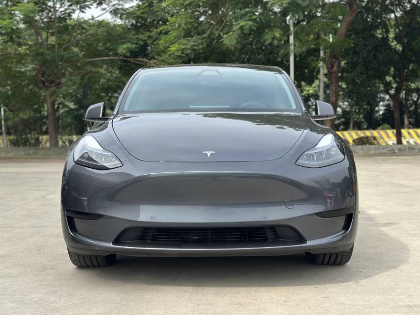 Tesla Model Y 2024 car image #5