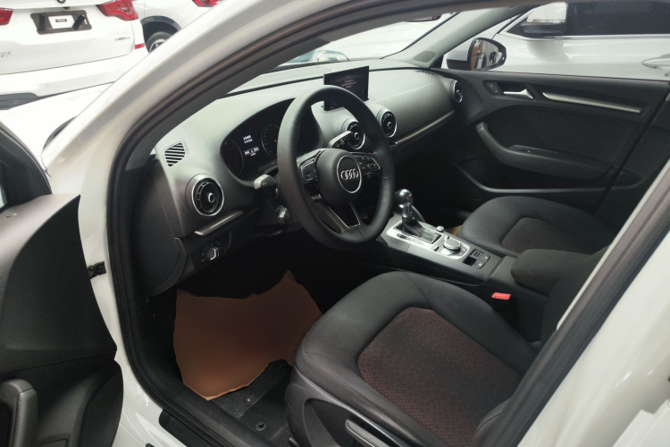 Audi A3 2020 #16 Audi A3 2020 صورة سيارة #16