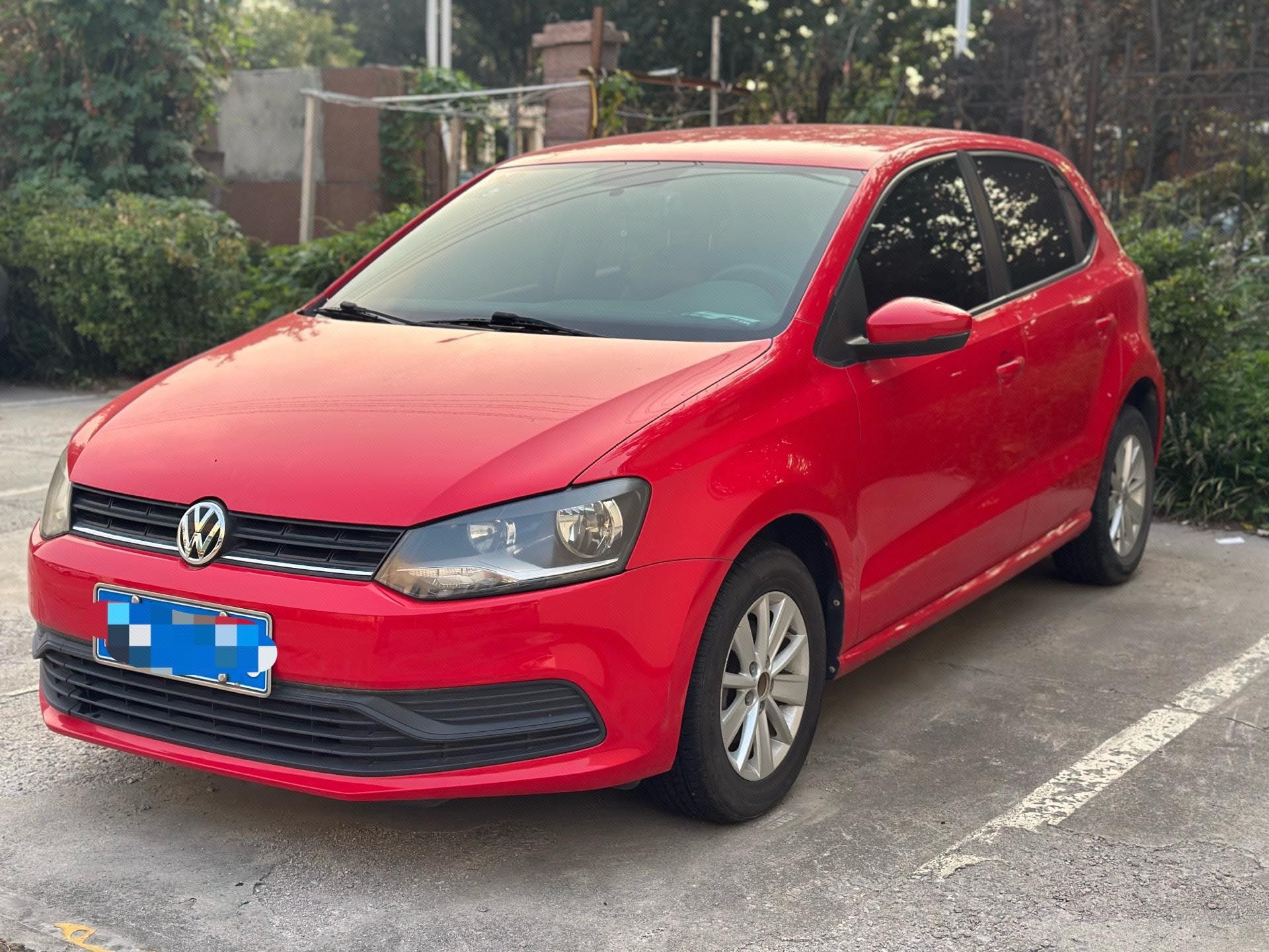 Volkswagen Polo 2017 Volkswagen Polo 2017 car image