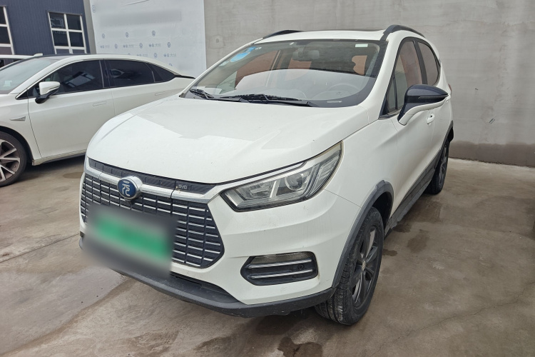BYD Yuan New Energy 2019 #2 BYD Yuan New Energy 2019 car image #2