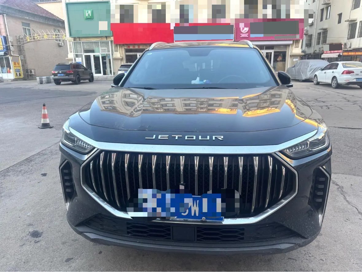 Jetour X70 PLUS 2024 car image #2