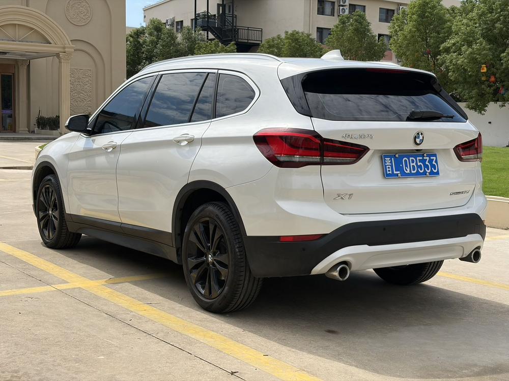 BMW X1 2021 car image #4