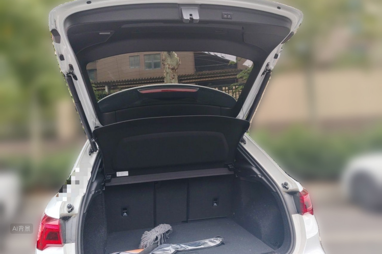Audi Q3 2024 imagem de carro #21