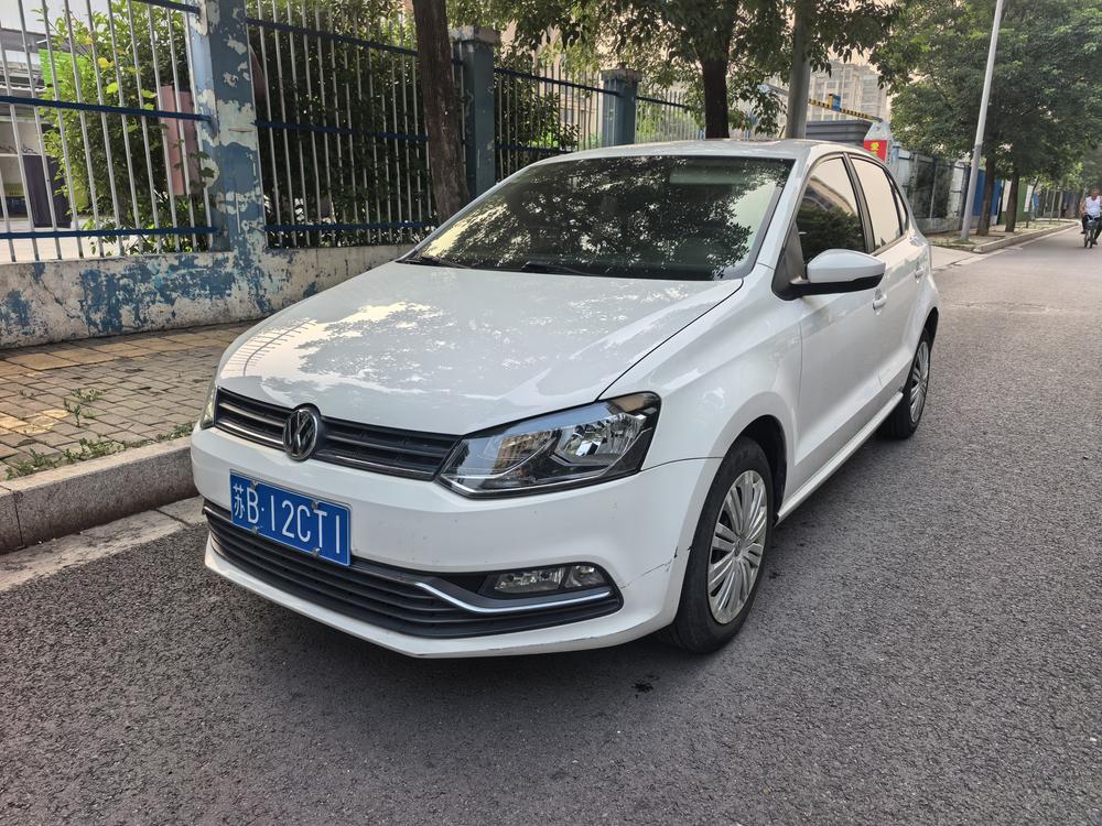 Volkswagen Polo 2017 Volkswagen Polo 2017 car image