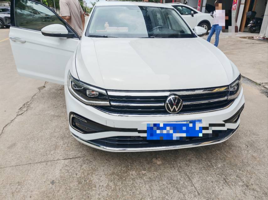 Volkswagen Bora 2023 car image #2
