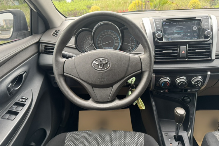 Toyota Vios 2015 immagine di auto #16