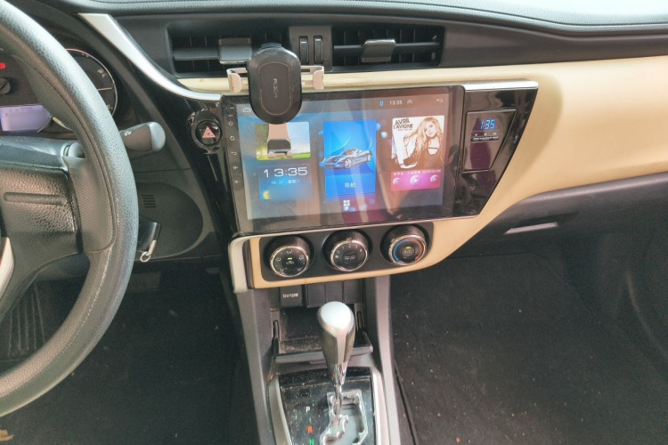 Toyota Corolla 2017 #17 Toyota Corolla 2017 car image #17