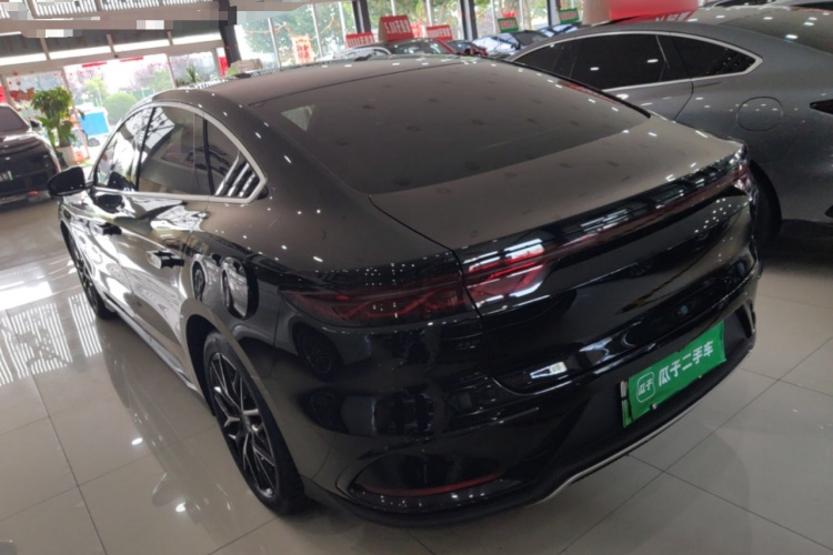 BYD Han 2024 car image #5