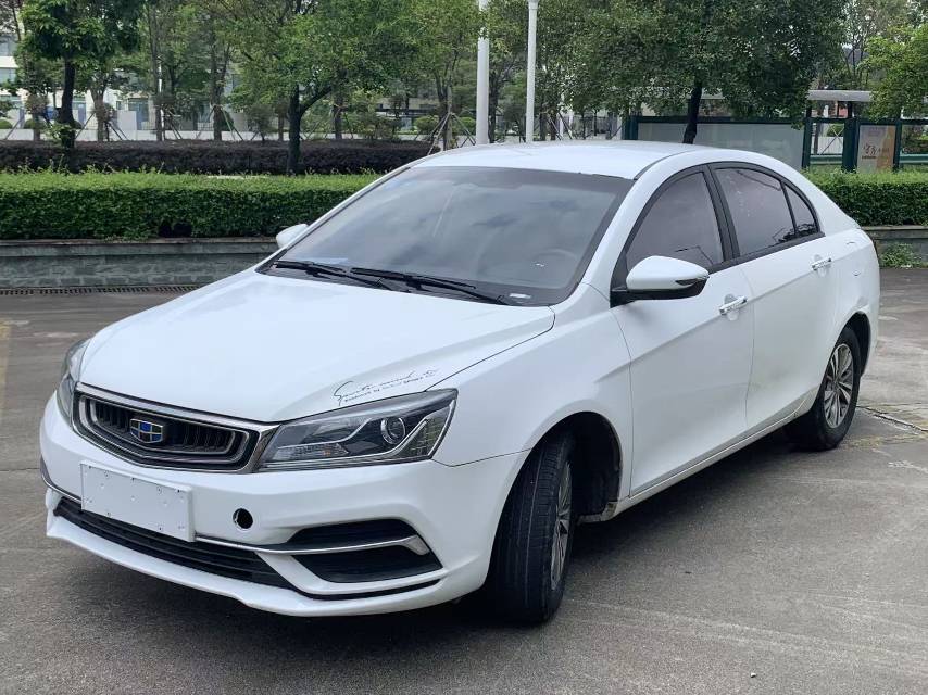 GEELY Emgrand 2018 GEELY Emgrand 2018 immagine di auto