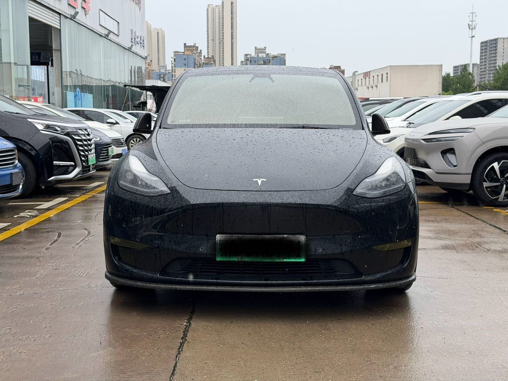 Tesla Model Y 2022 #2 Tesla Model Y 2022 car image #2