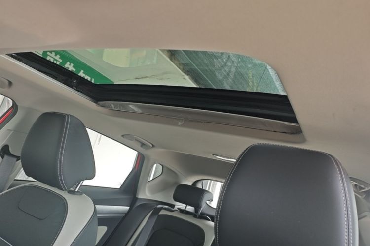 GEELY Coolray 2020 car image #18