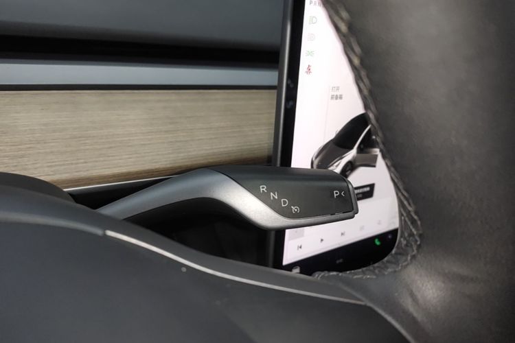 Tesla Model 3 2021 #14 Tesla Model 3 2021 car image #14