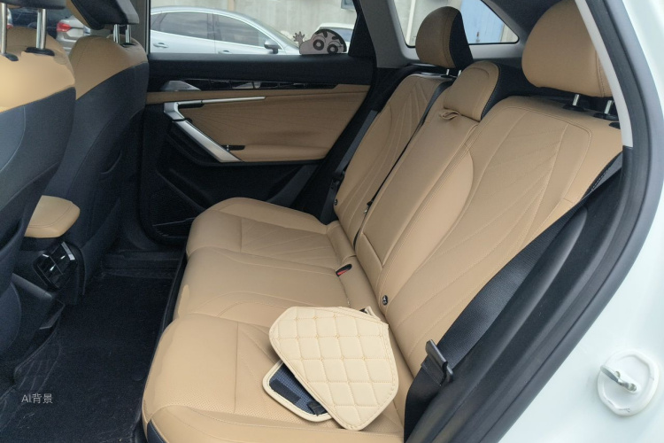 GEELY Boyue L 2023 car image #19