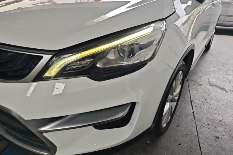 GEELY Emgrand GS 2019 #23 GEELY Emgrand GS 2019 car image #23