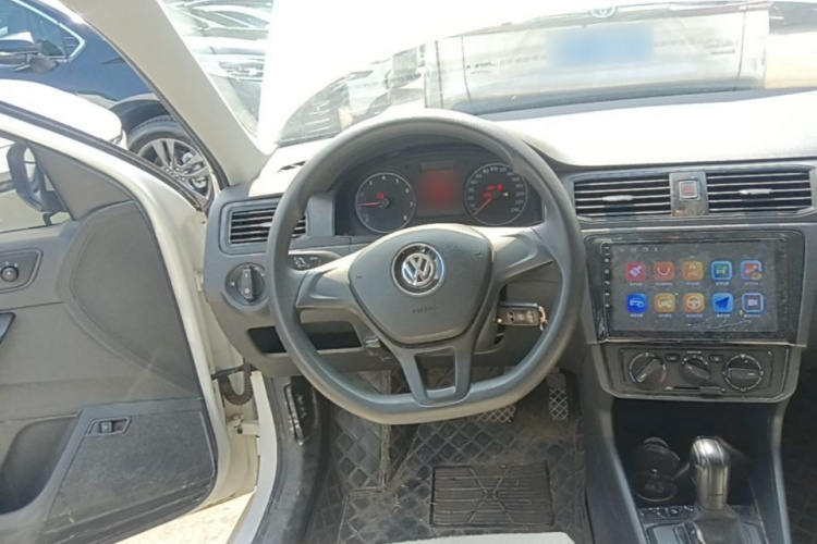 Volkswagen Santana 2019 #12 Volkswagen Santana 2019 car image #12